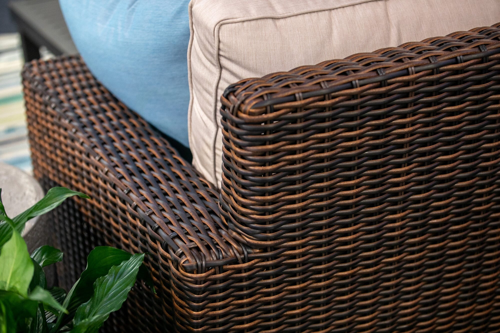 Montecito Sofa Detail Image 2