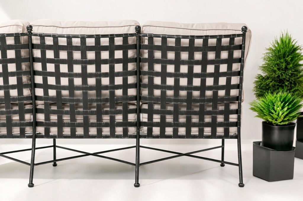 Provence Sofa Environmental Image
