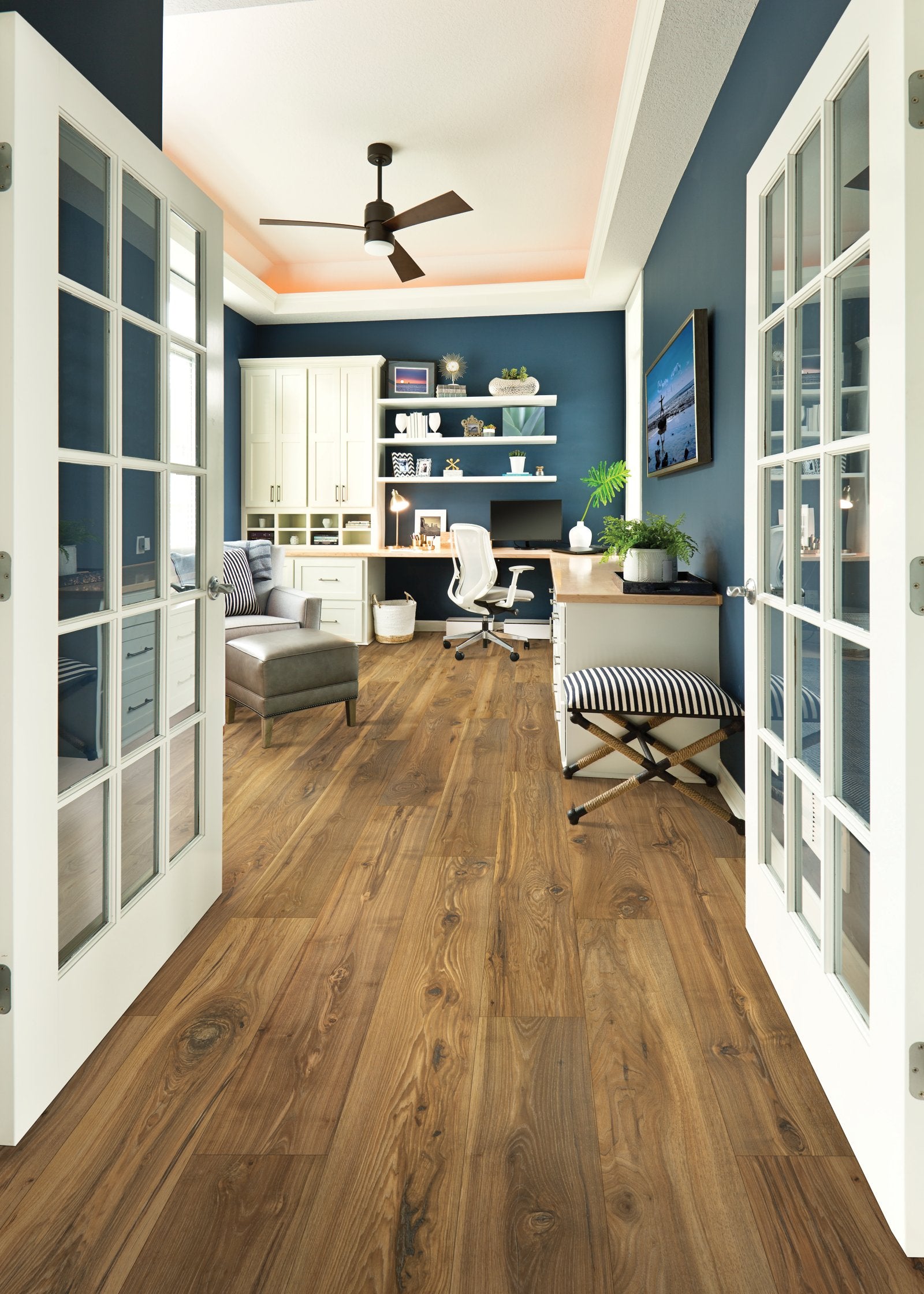 Mohawk Flooring Morena Bluffs - room scene