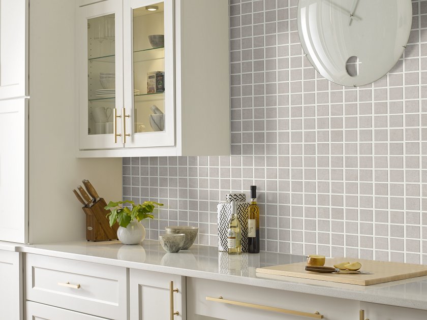 FERVOR 2X2 MOSAIC RADIANCE ROOM
