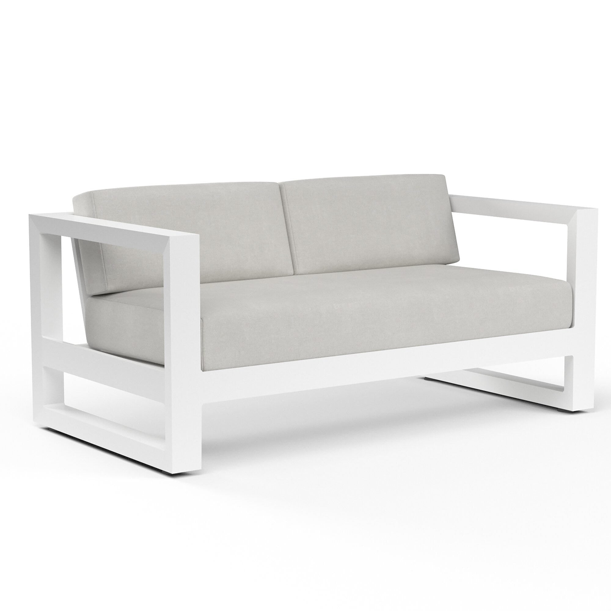 Newport Loveseat in Cast Silver, No Welt