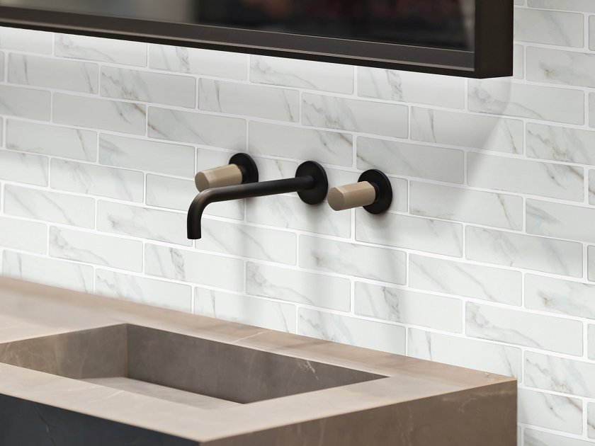 DREAMSCAPE 2X6 CARRARA ROOM