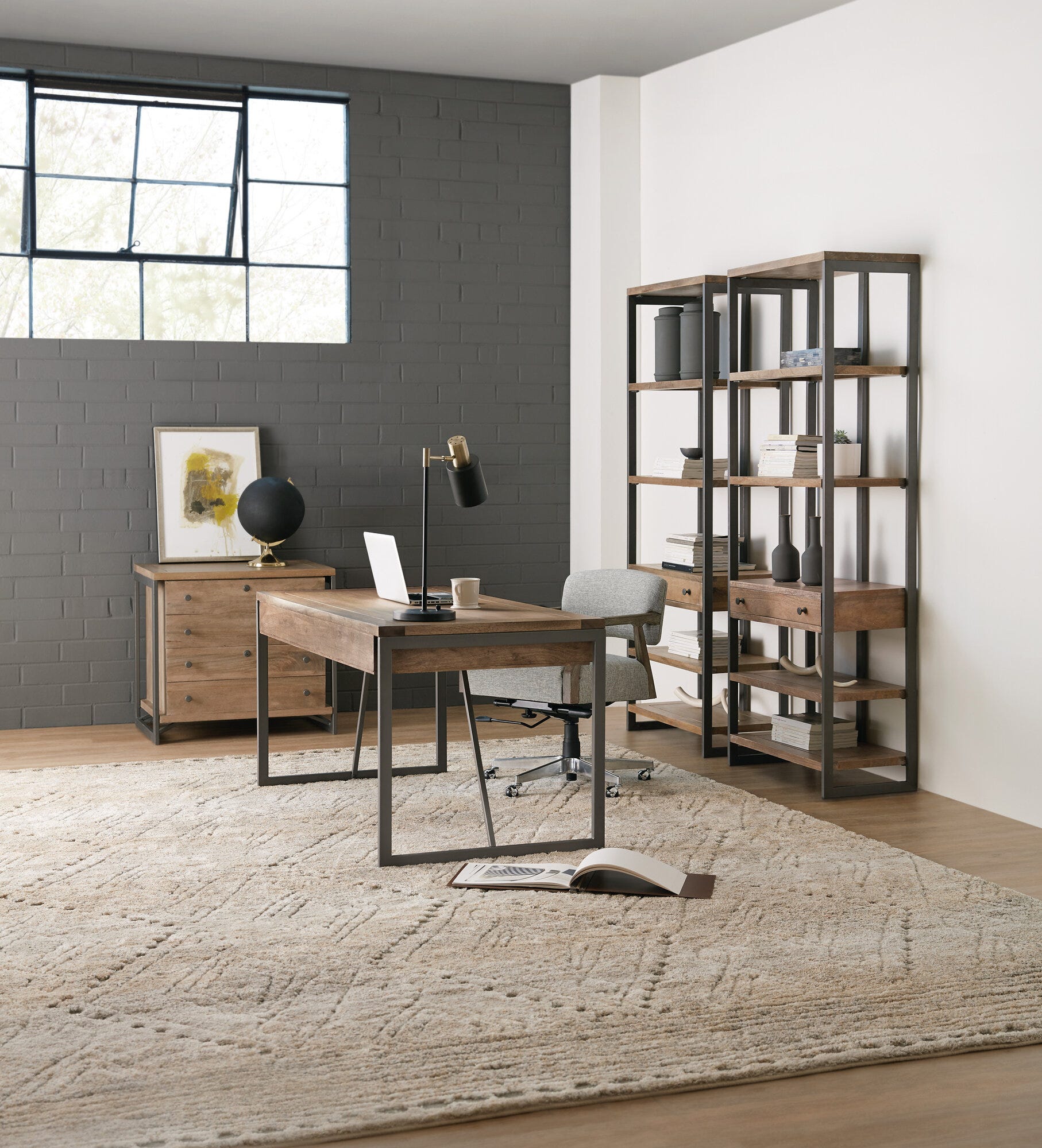 Writing Desk Room Image 1