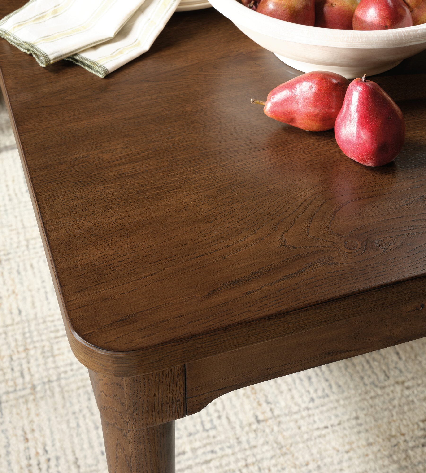 Cashiers Rectangle Dining Table Detail Image