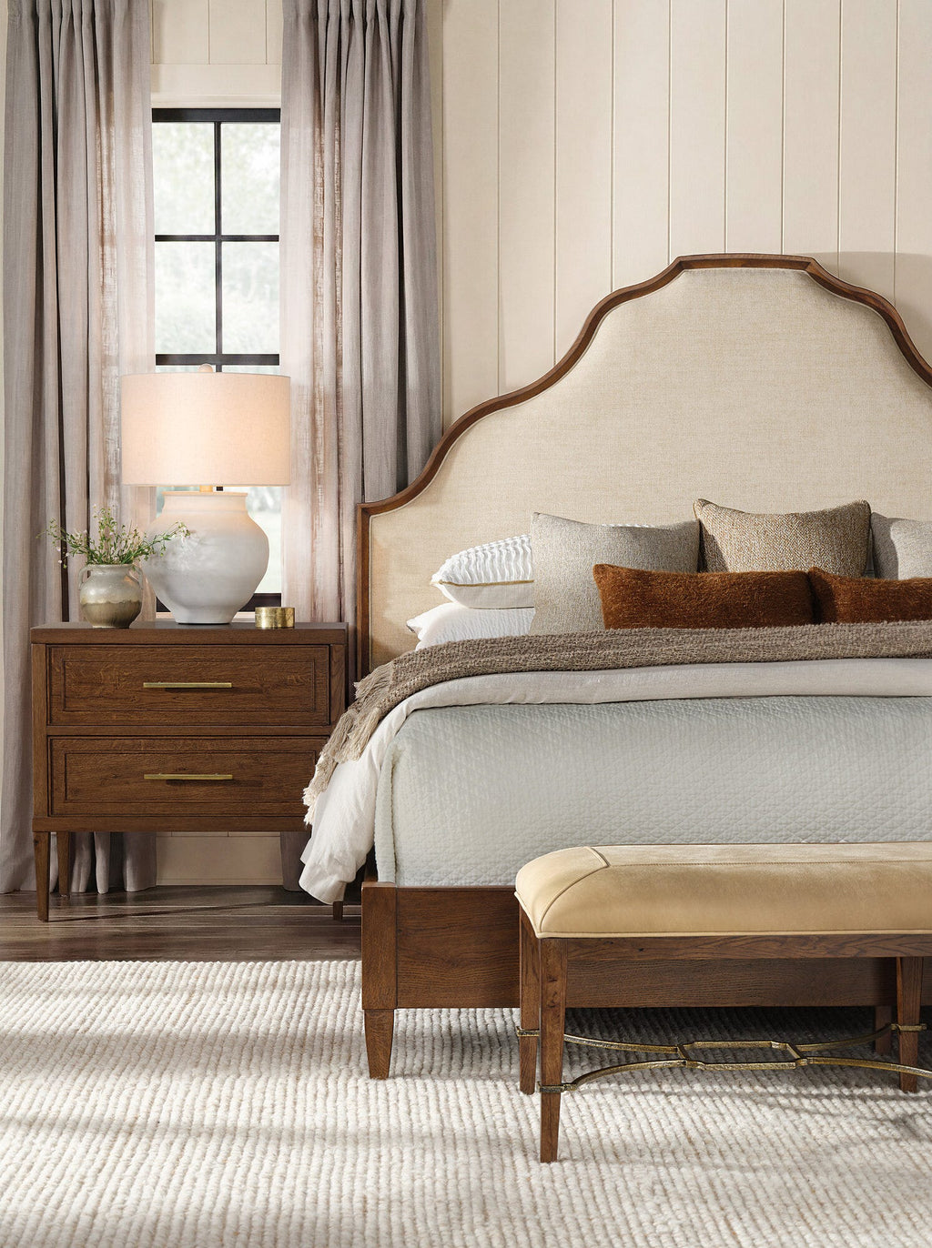 Cashiers Upholstered Beds