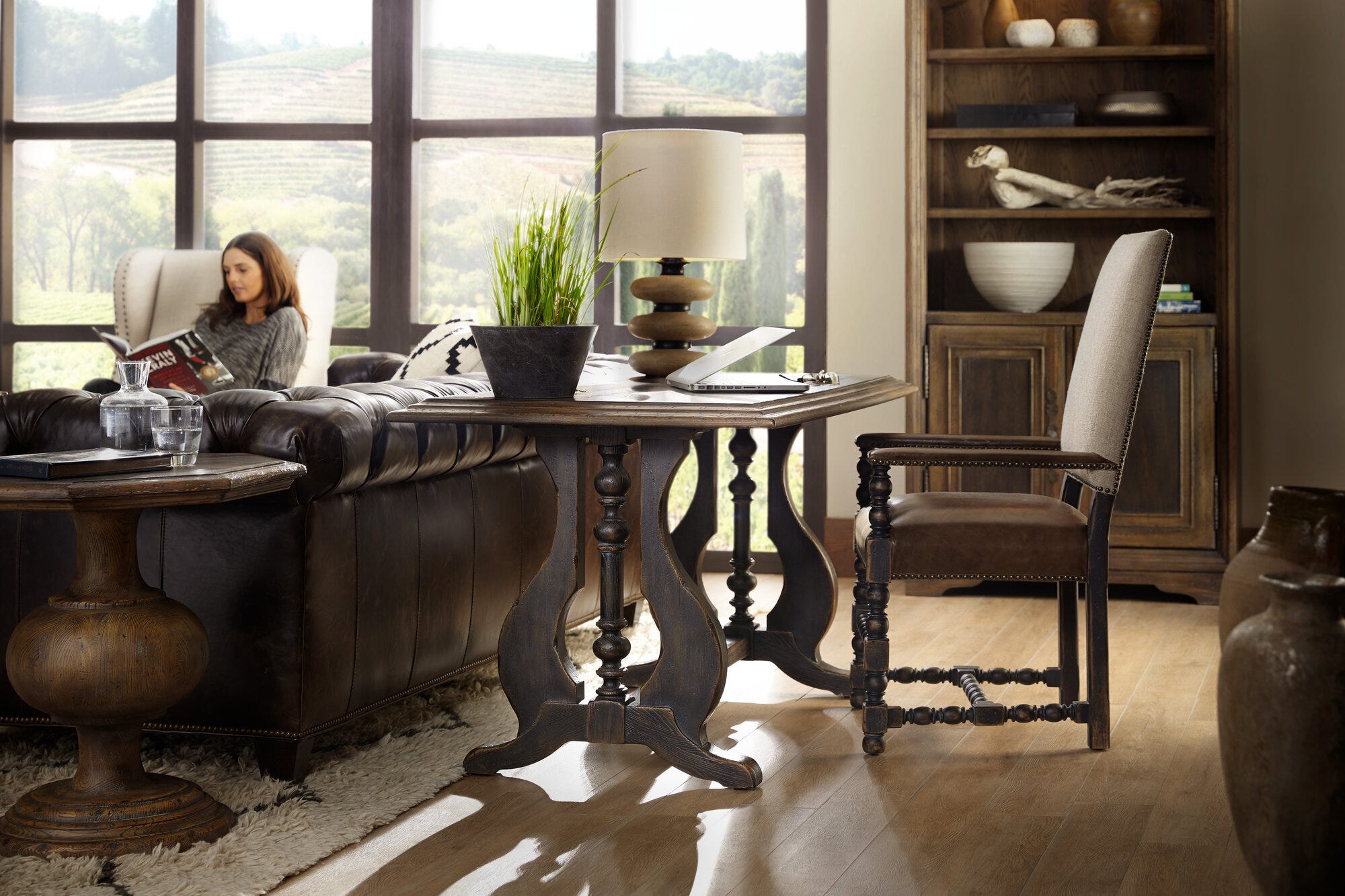 Hill Country Comfort Upholstered Arm Chair