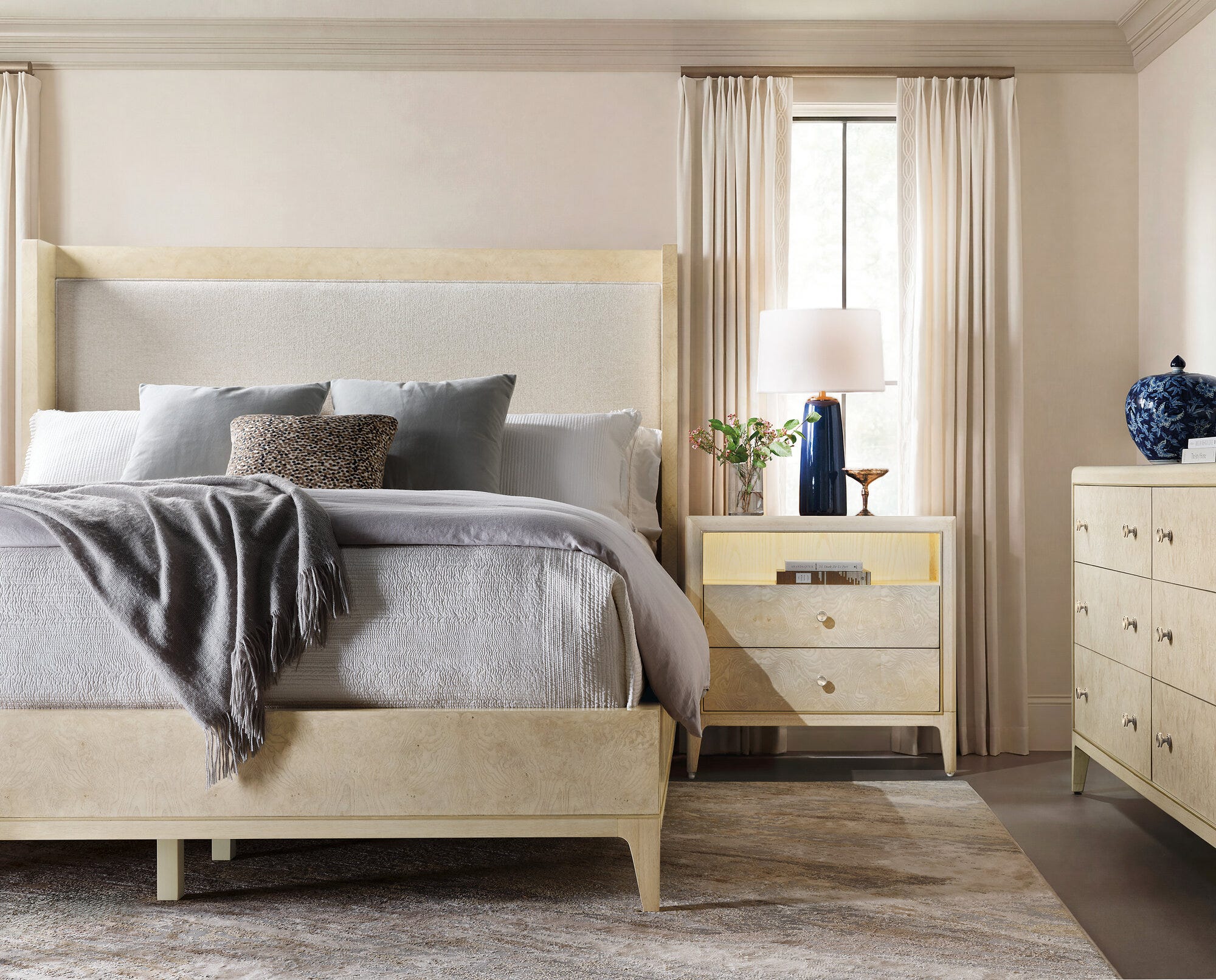 Archives Nightstand