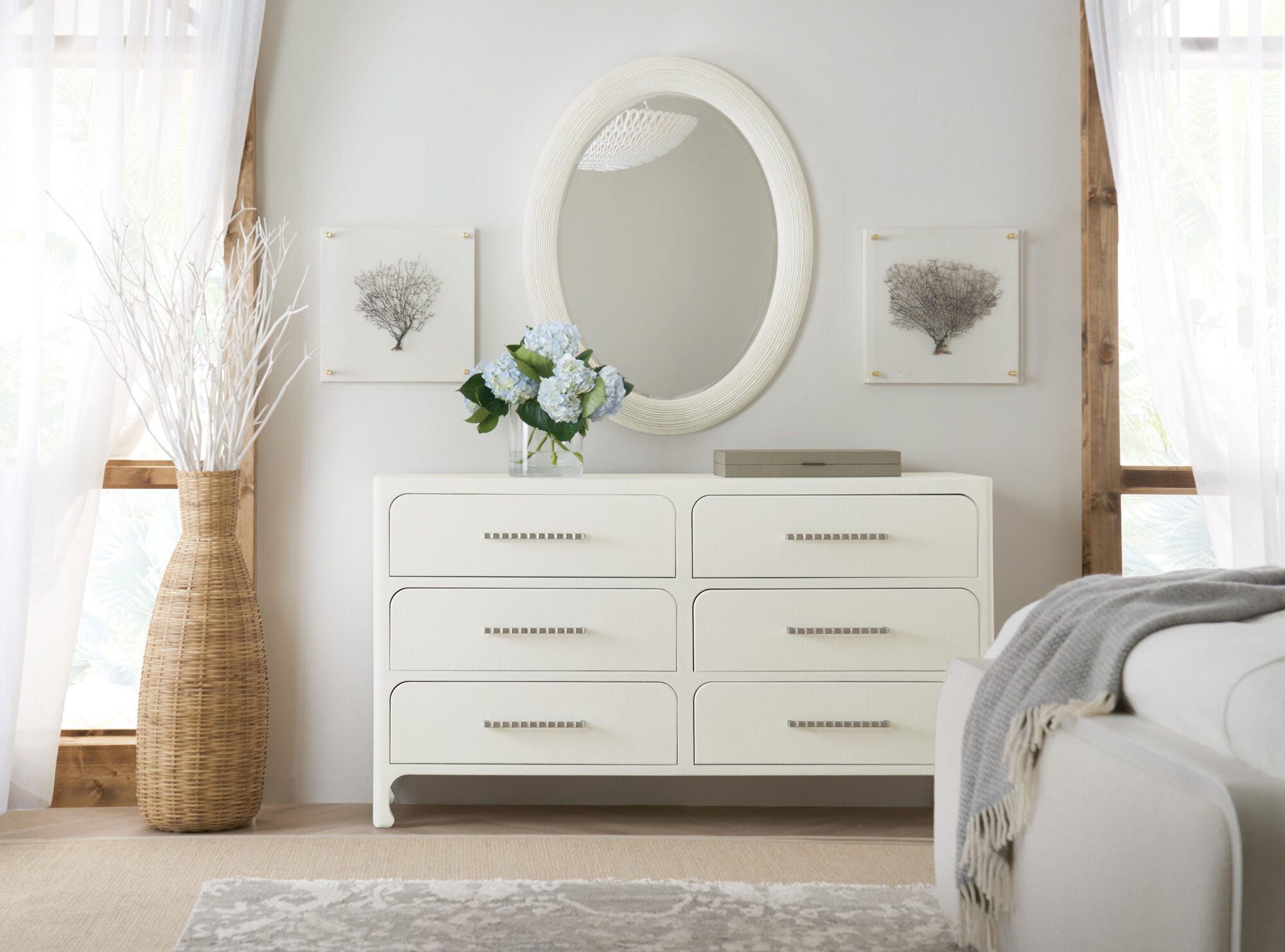 Serenity Dresser Room Image 2
