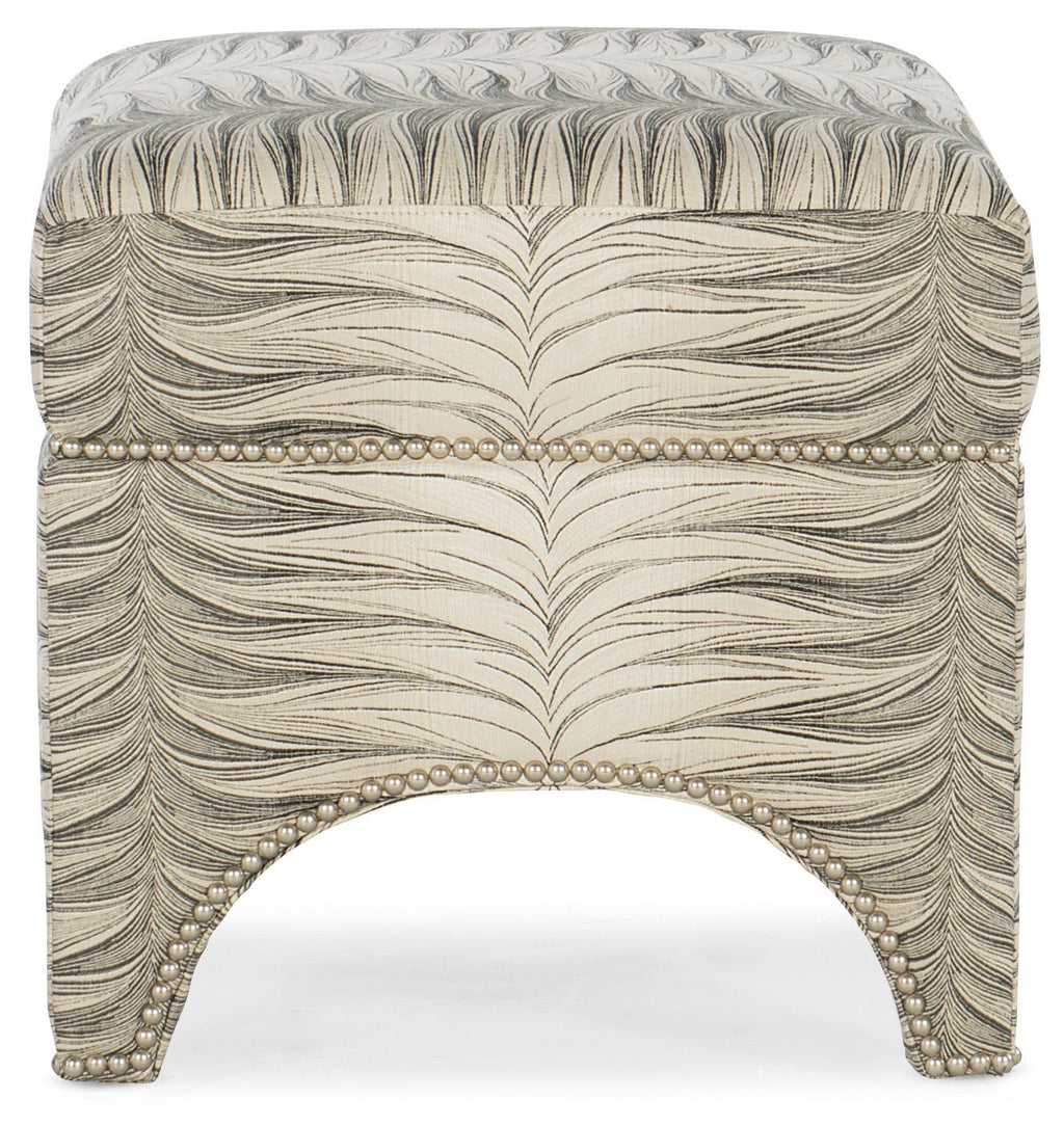Allura Ottoman