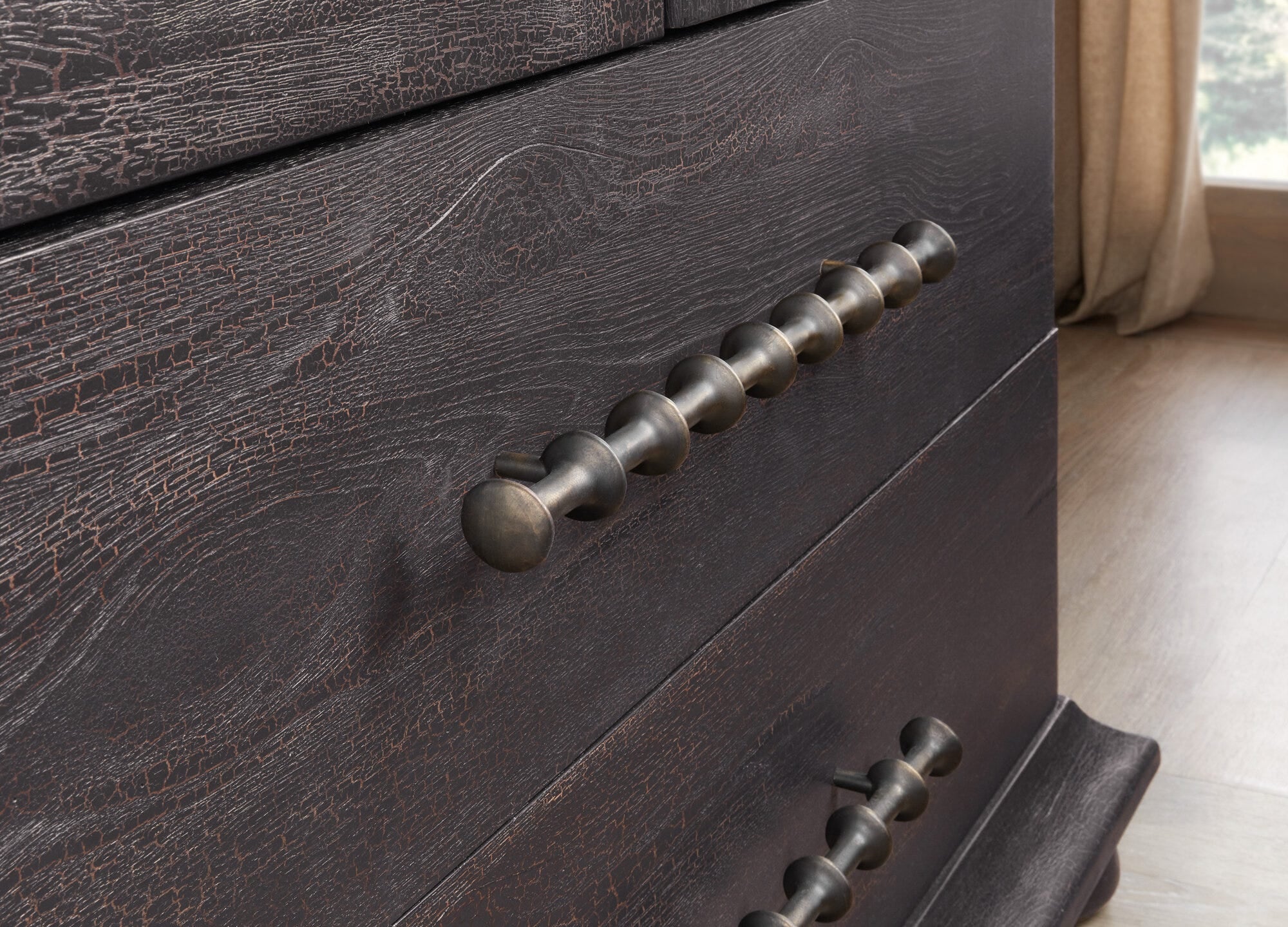 Big Sky Small Wardrobe Detail Image 2