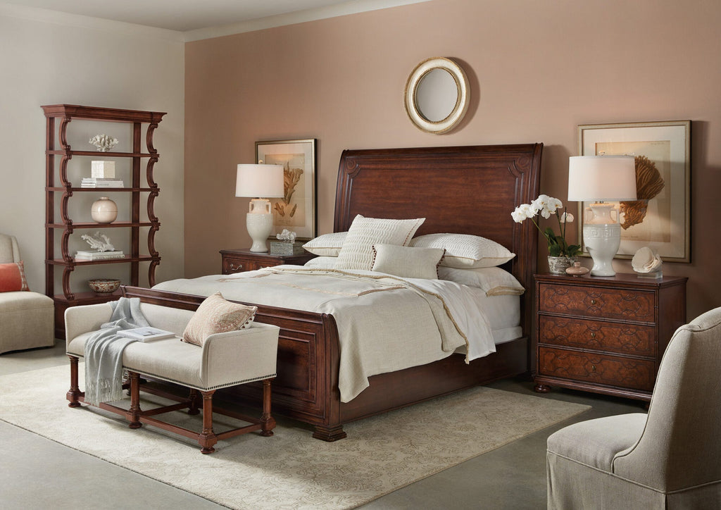 Charleston Bed Bench Room Image 2