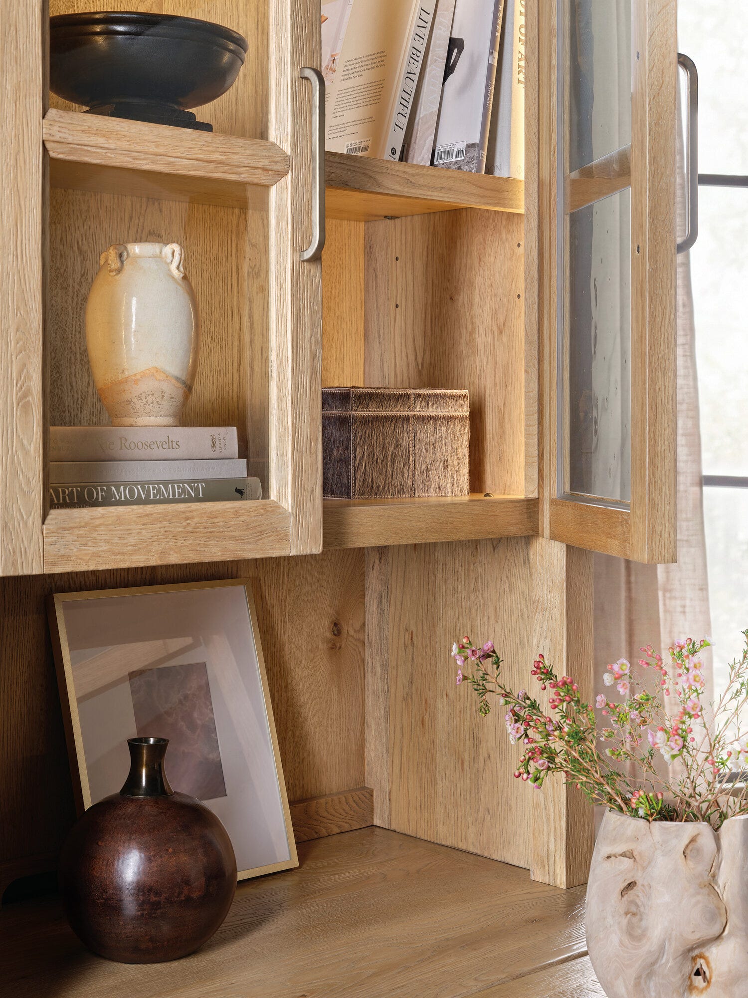 Driftwood Bookcase Hutch Detail 2