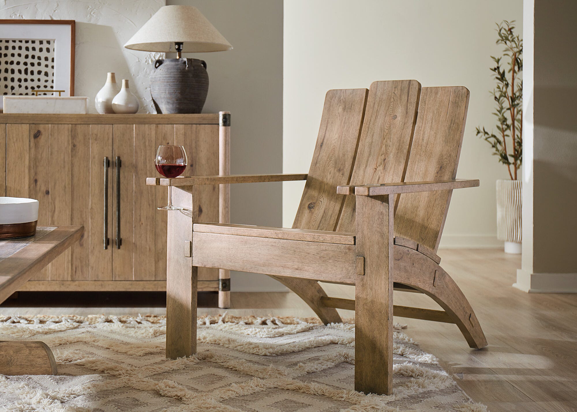 Vineyard Row Accent Chair Room Image 2