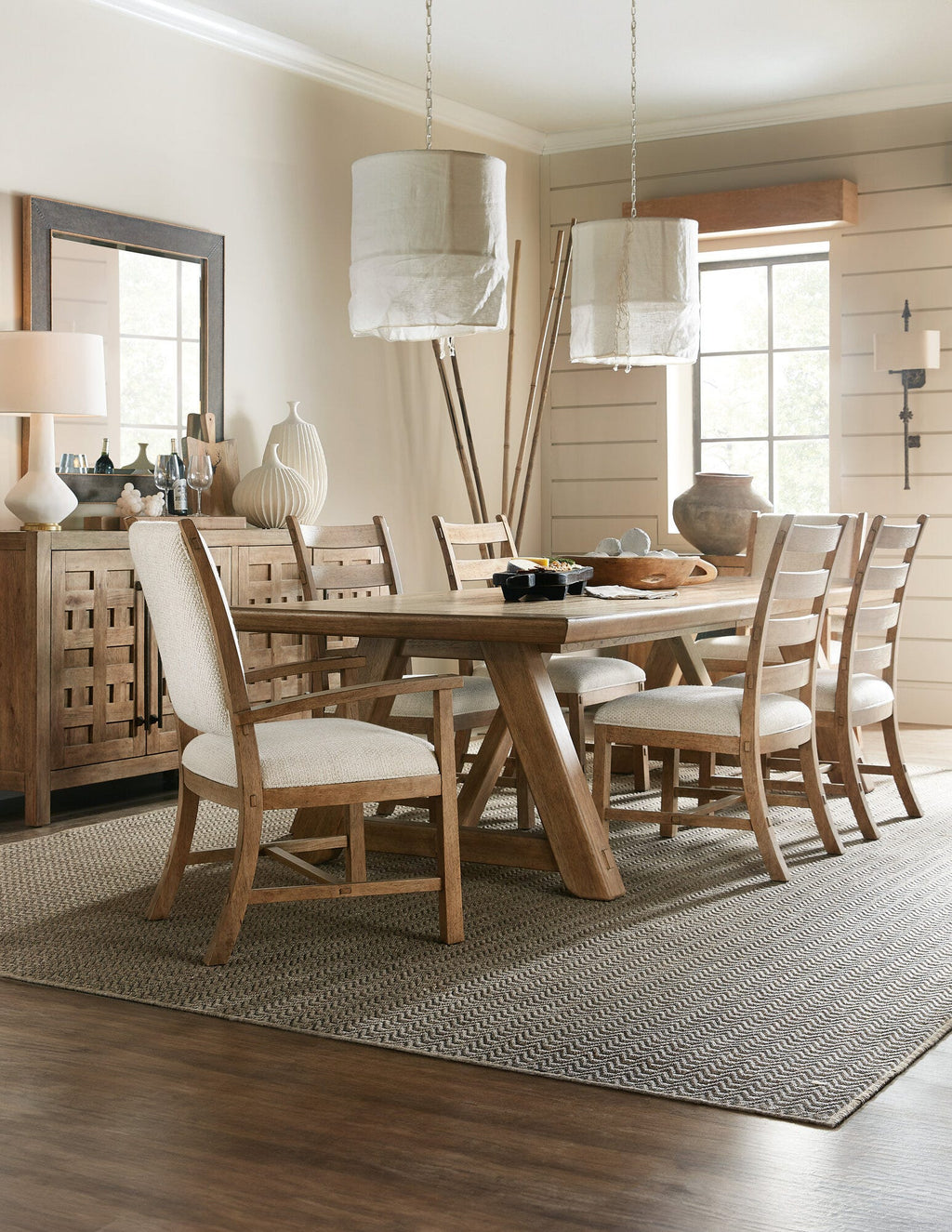Vineyard Row Buffet Room Image 5