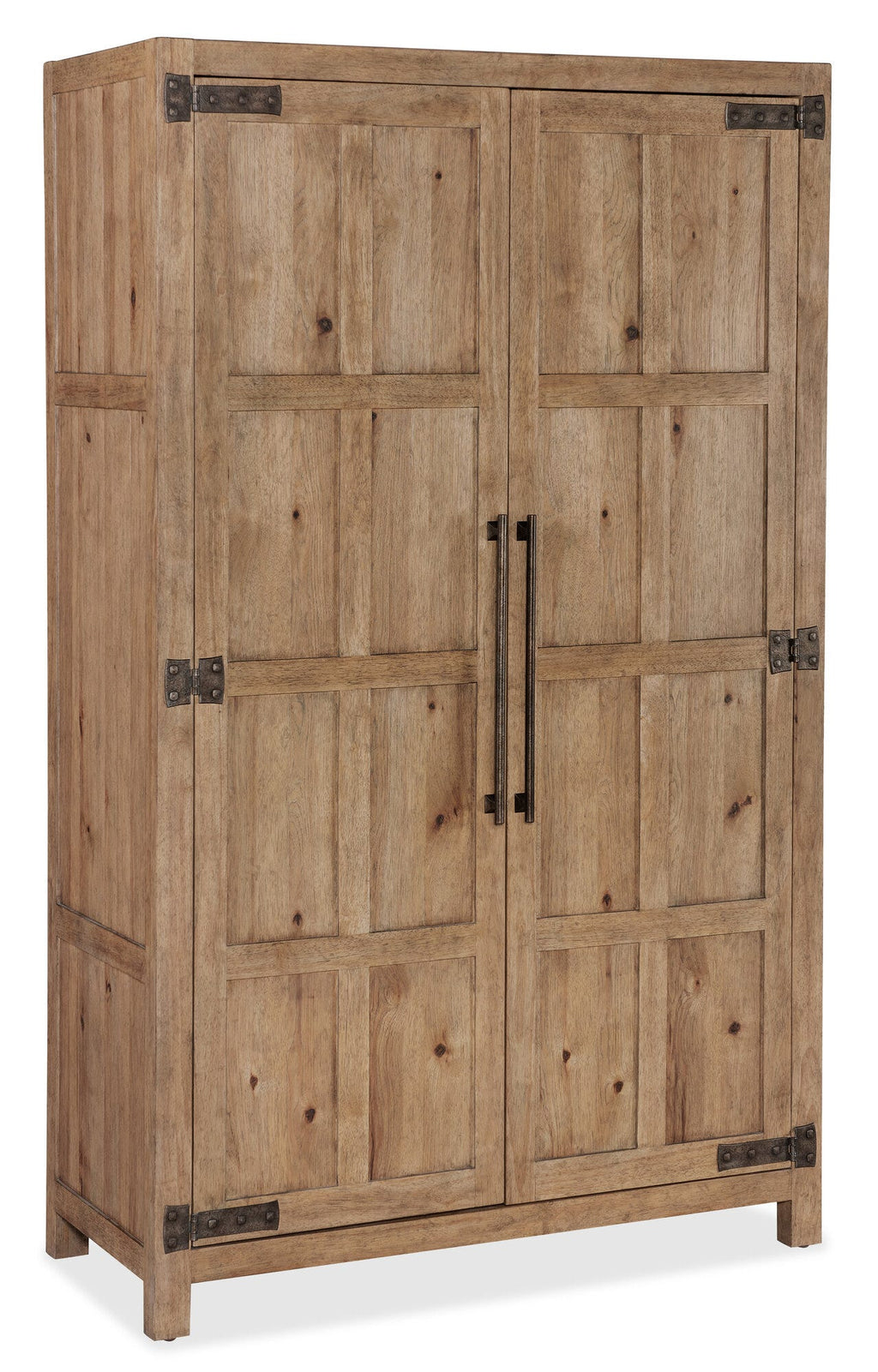 Vineyard Row Wardrobe Silo Image 1