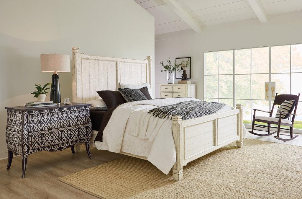 Americana Six-Drawer Chest Room Image