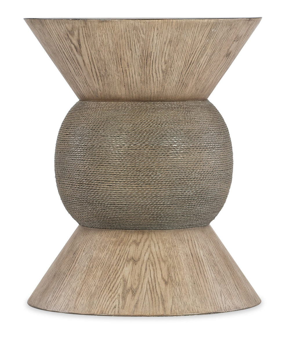 Silo view of the Round Robin Accent Table