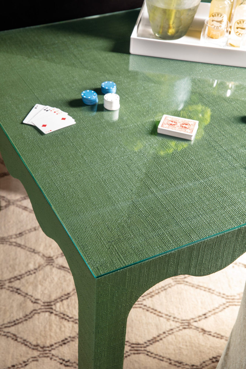 Commerce and Market Naomi Game Table
