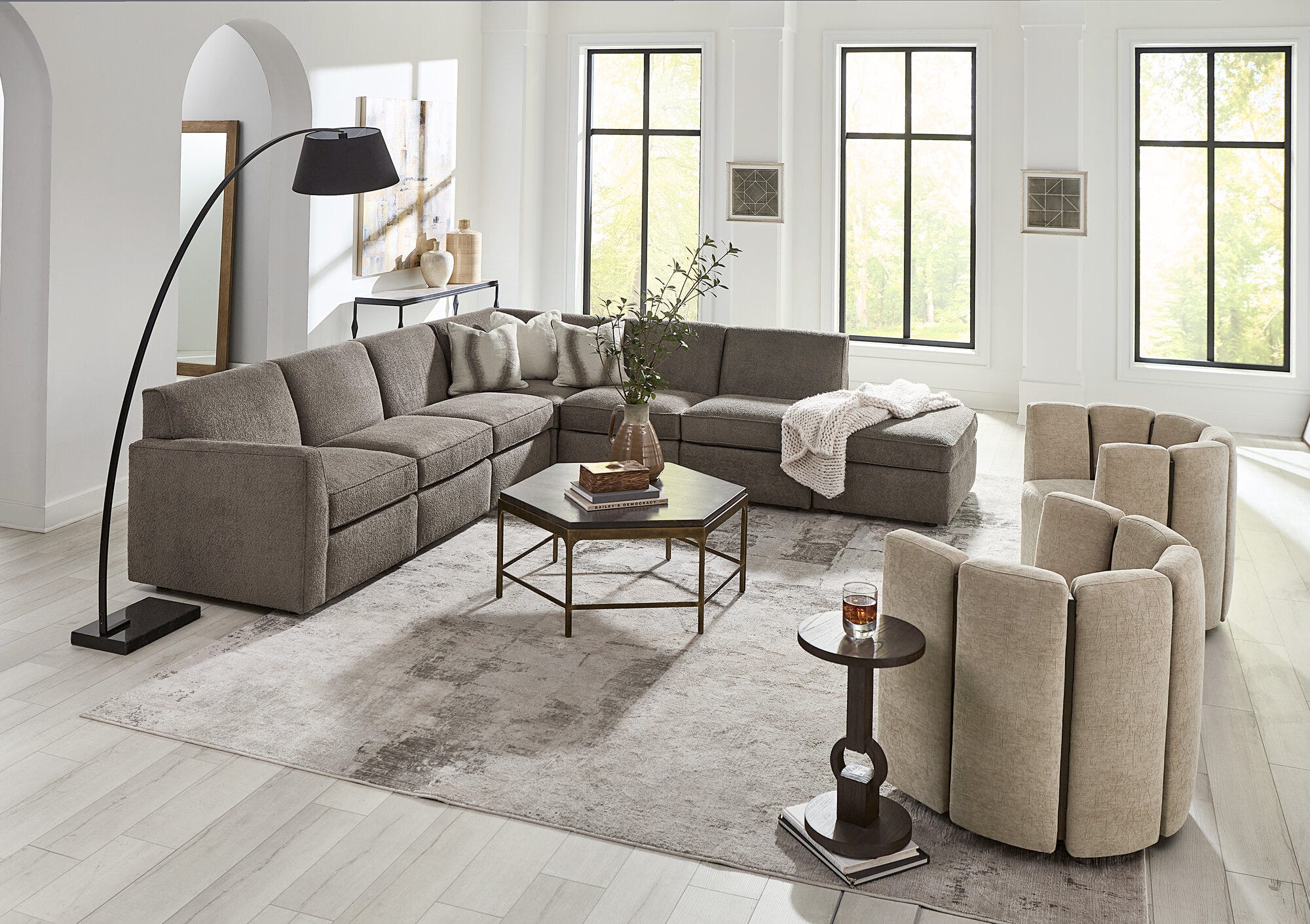 Chichi Swivel Chair