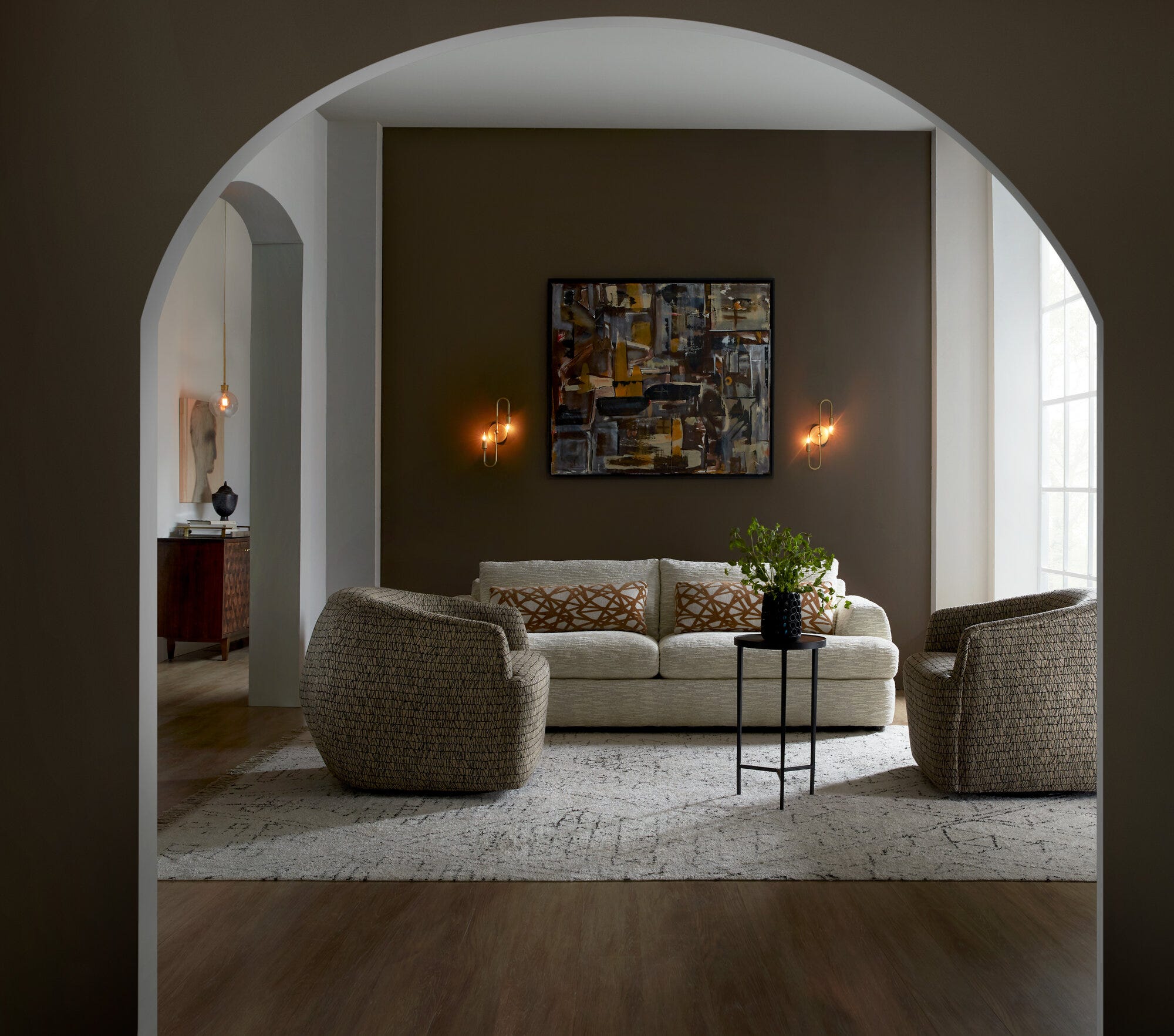 Vero Swivel Chair
