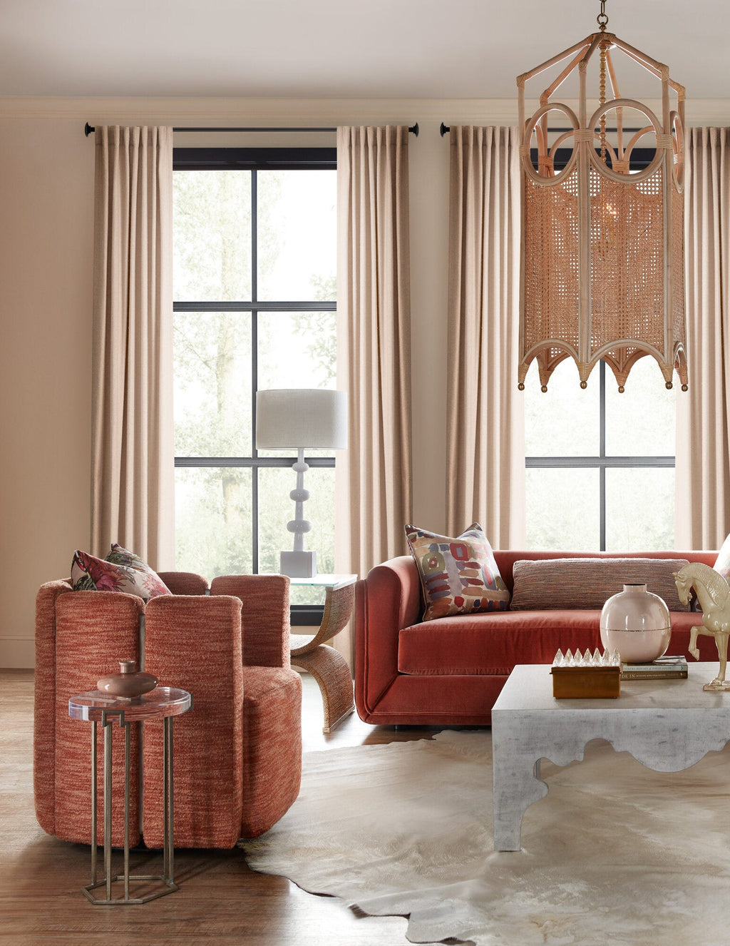 Chichi Swivel Chair