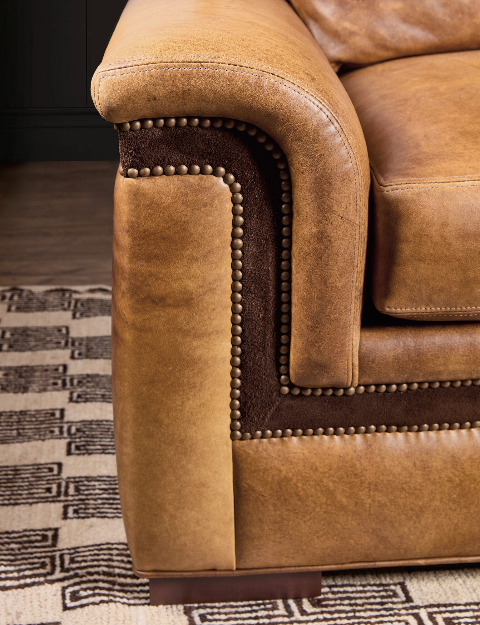 Dominick Sofa - Detail Image 1