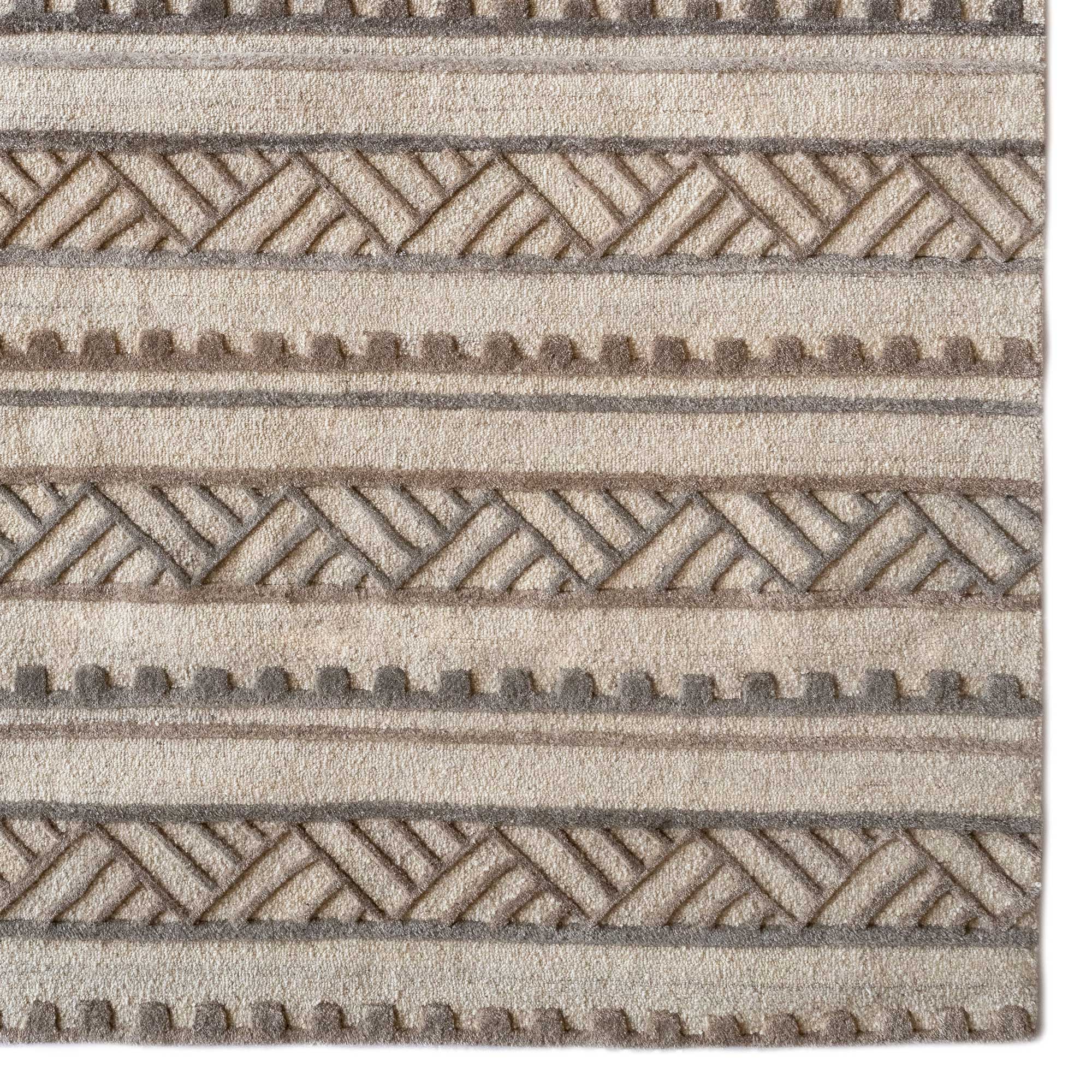 Criss-Cross Natural