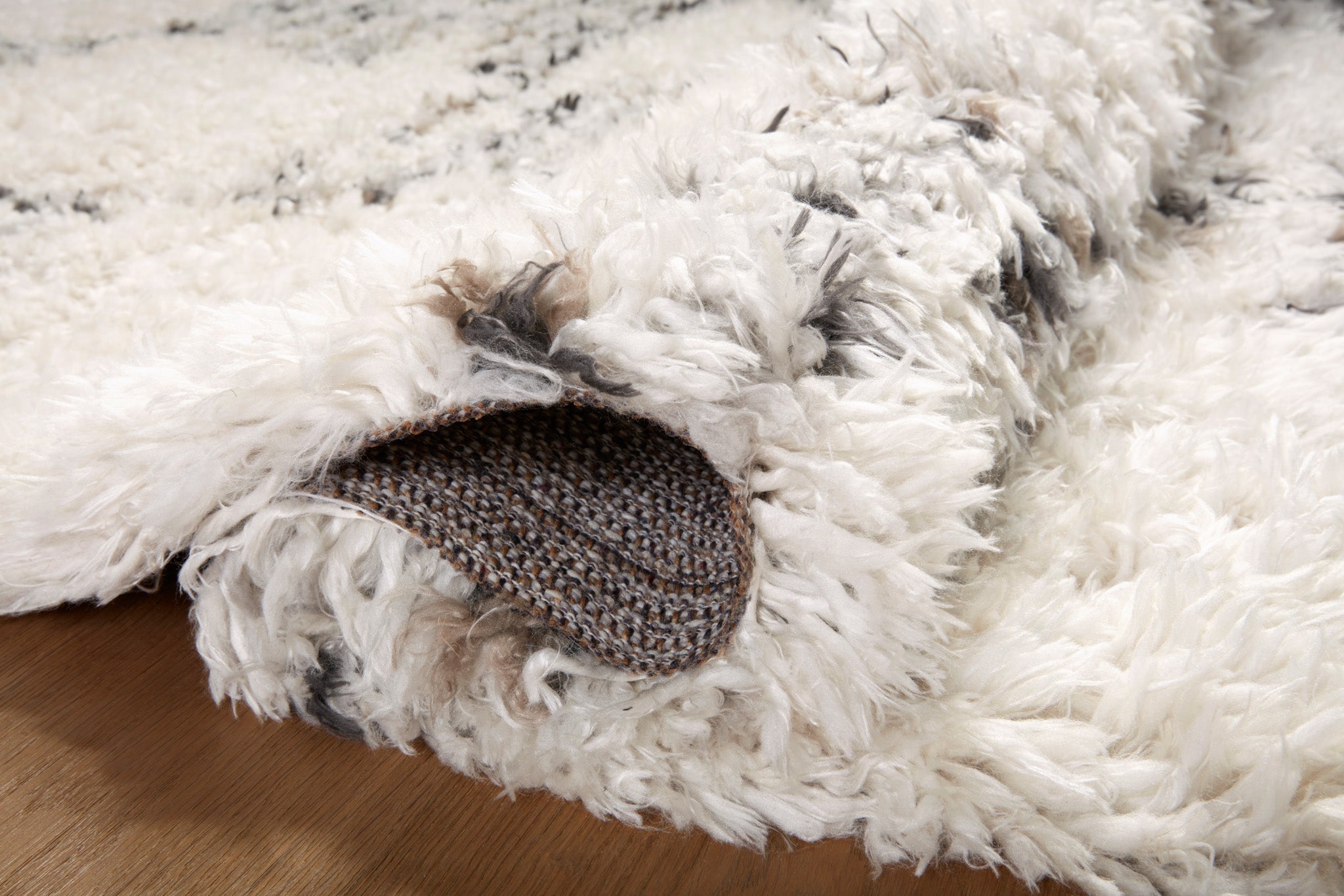 AMI-01 AR IVORY / GRANITE