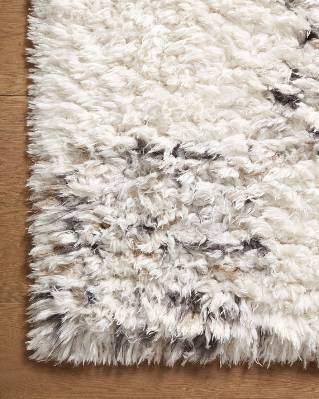 AMI-01 AR IVORY / GRANITE