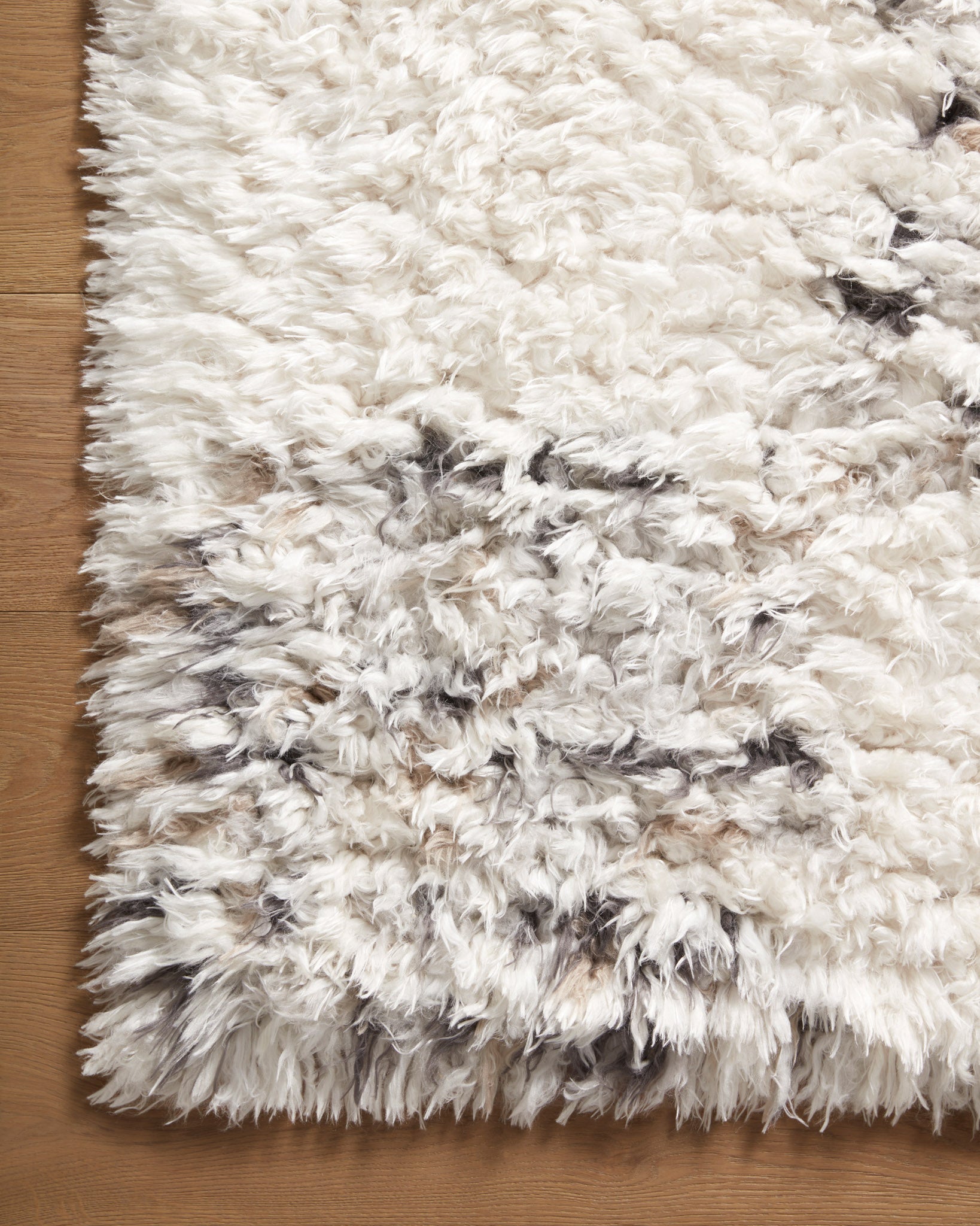 AMI-01 AR IVORY / GRANITE