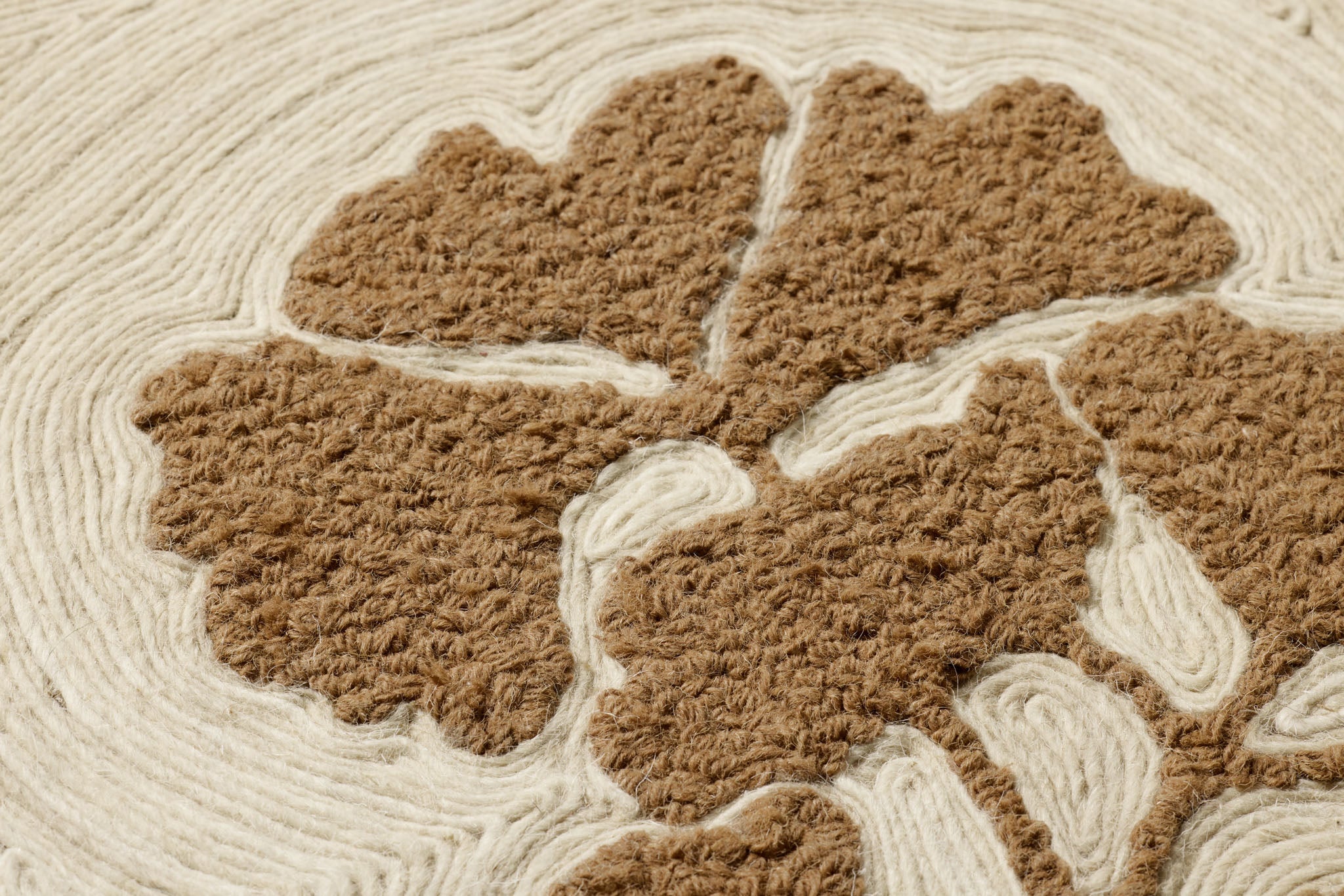 CLOVER & CLAY