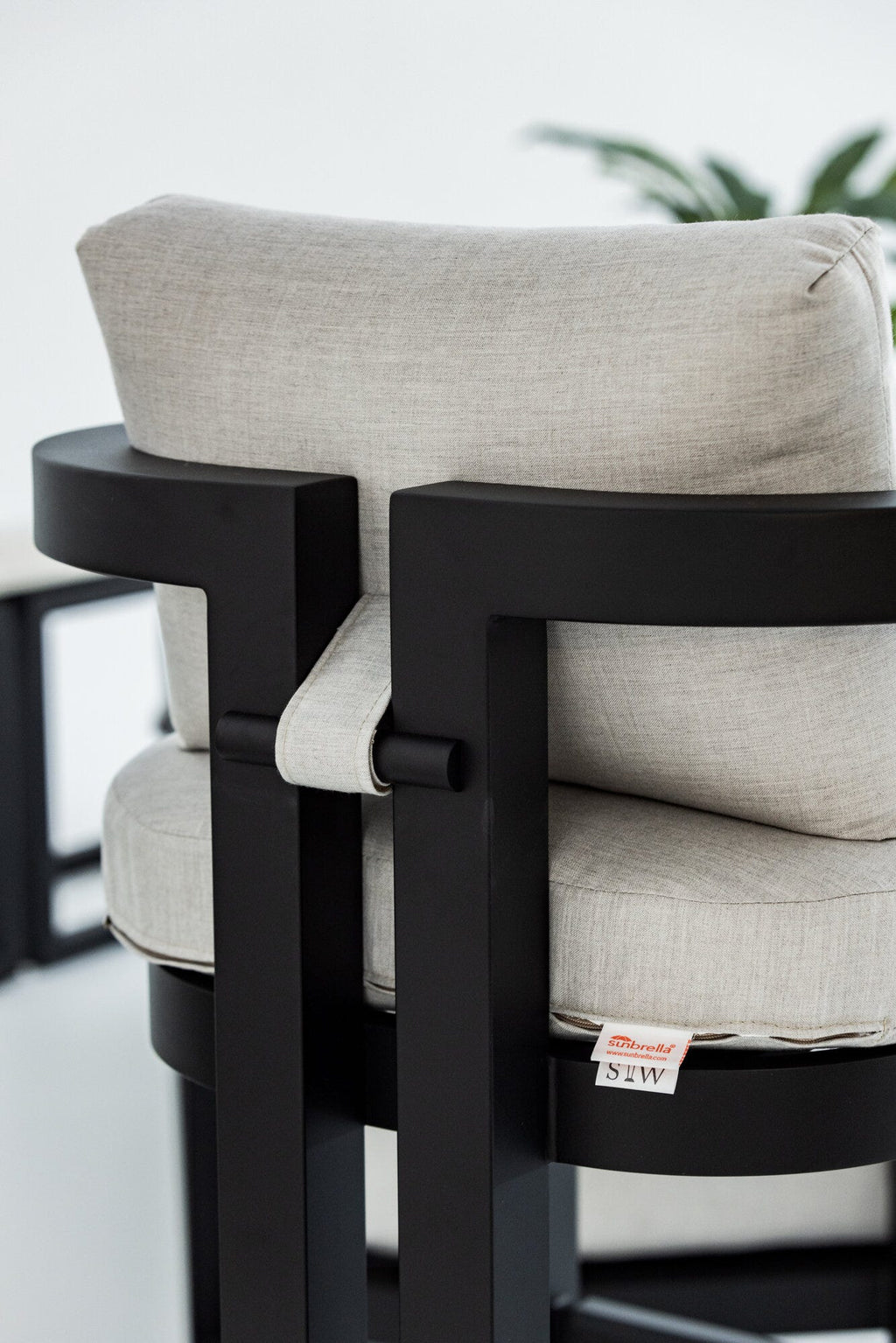 Malibu Dining Chair in Cast Silver, No Welt