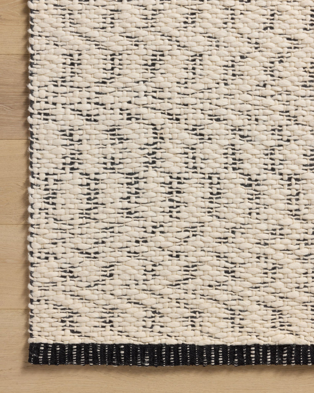 BET-01 MH IVORY / BLACK