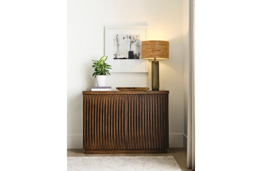 ACCENT CHEST Room 1