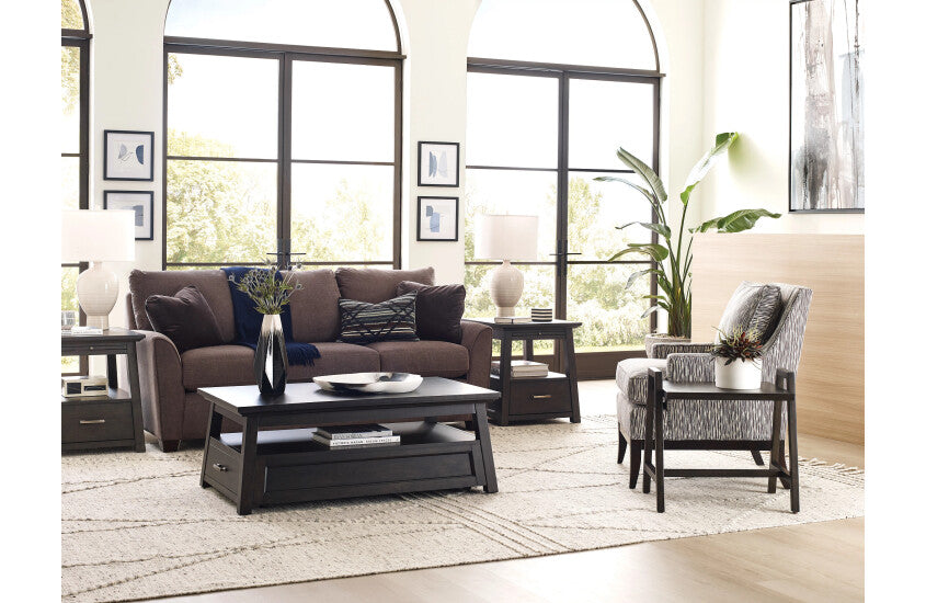 CHAIRSIDE TABLE Room 2