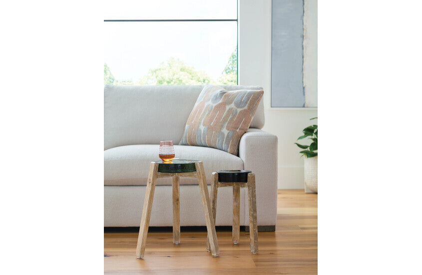 DARK CAST GLASS ACCENT TABLE Room 2