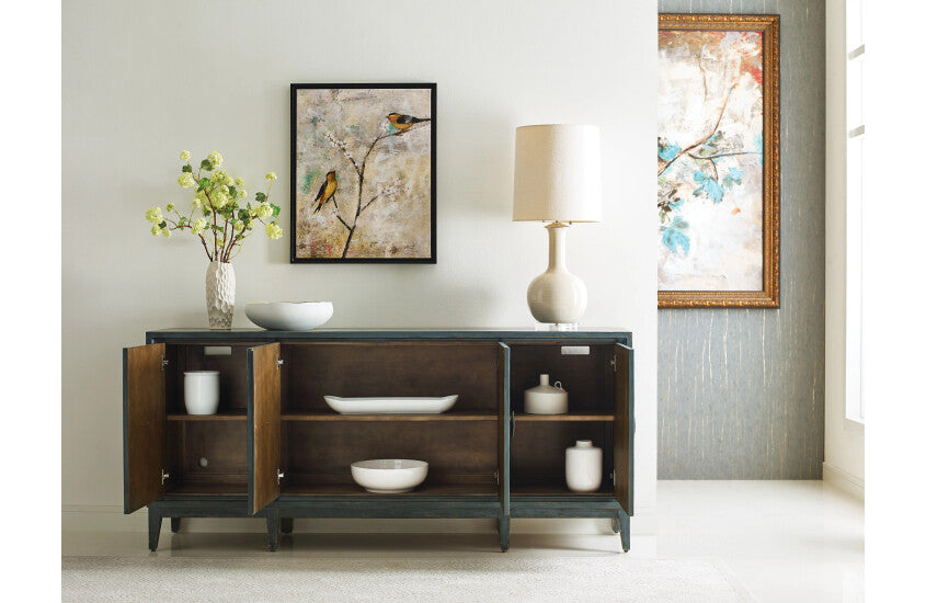LAPIS FOUR DOOR CONSOLE Room 2