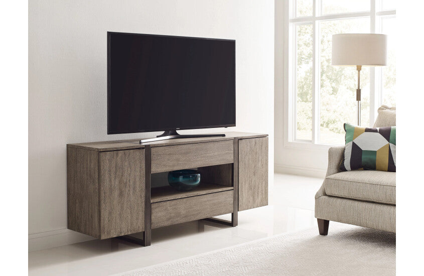 ENTERTAINMENT CONSOLE Room 1