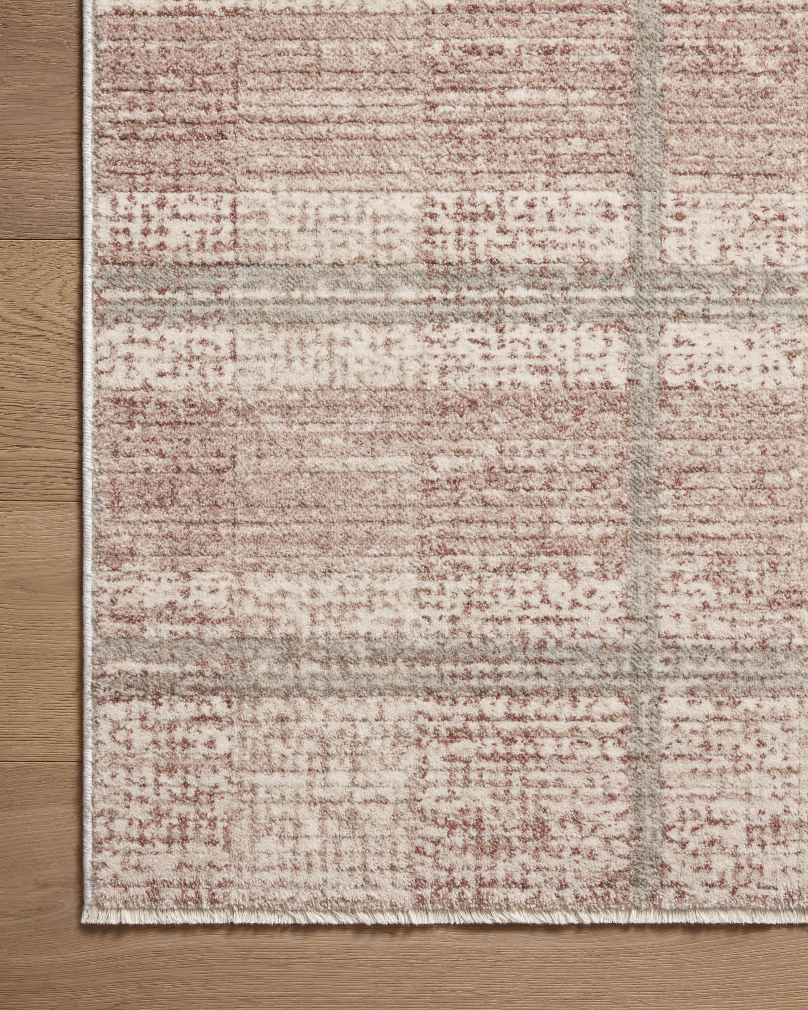 EMB-06 AR CLAY / MIST