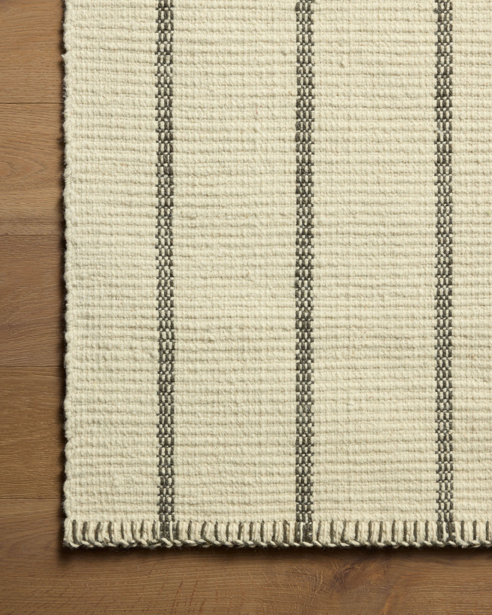 HLN-01 IVORY / CHARCOAL