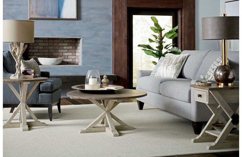 TRESTLE ROUND COCKTAIL TABLE Room 1