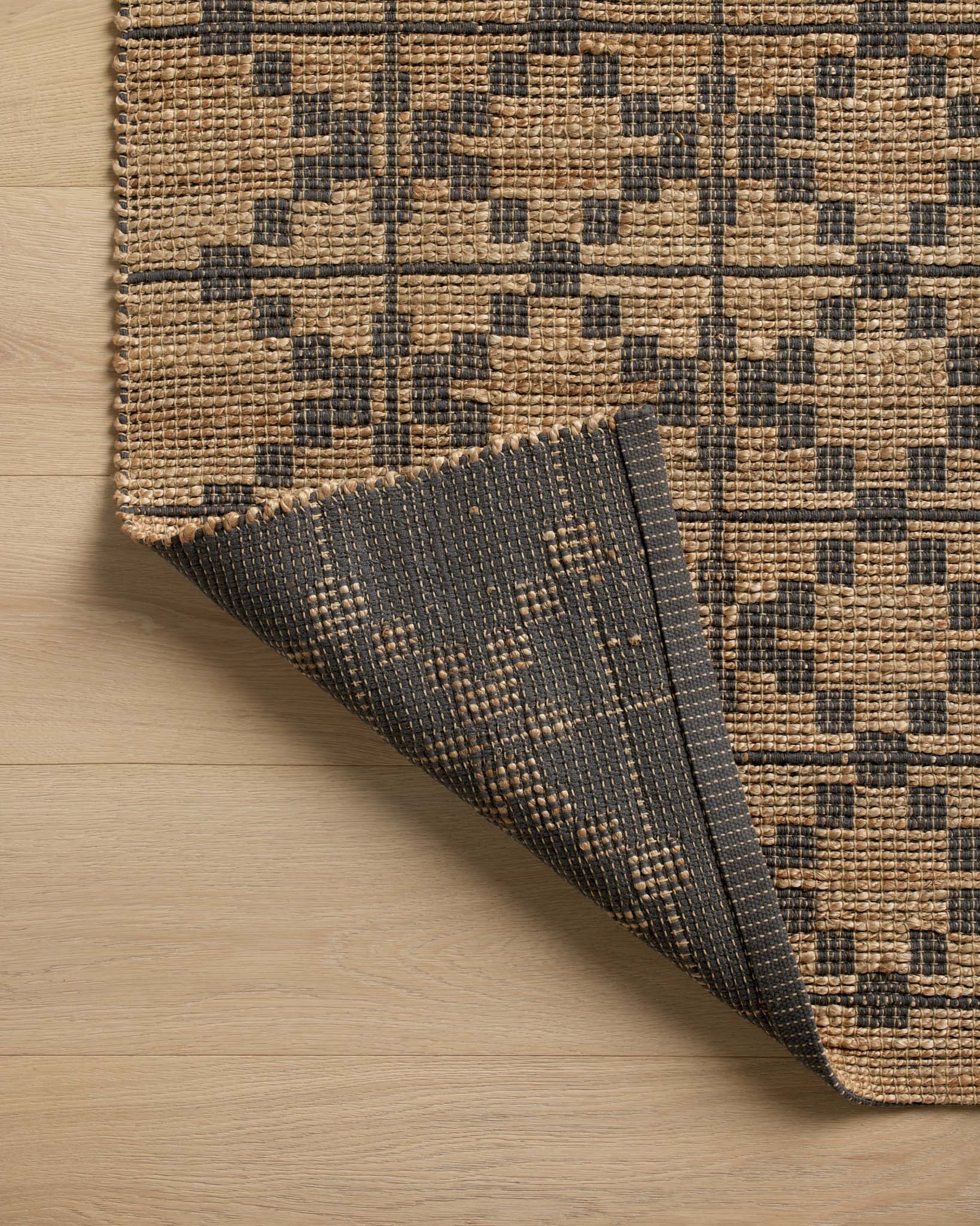 JUD-05 CJ NATURAL / GRAPHITE