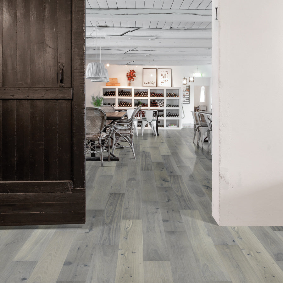 Jasmine Hickory True Collection