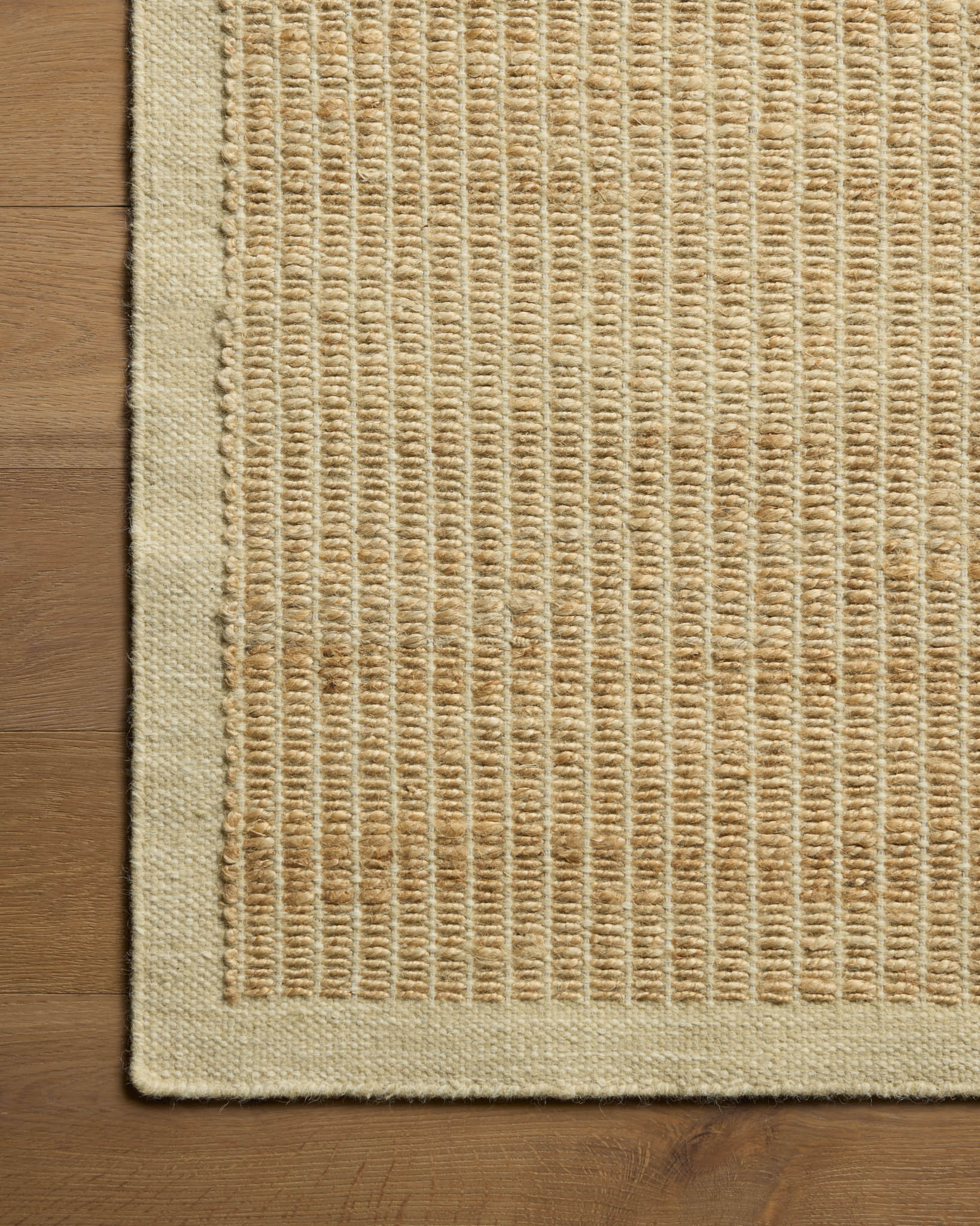 LIH-01 NATURAL / ANTIQUE IVORY