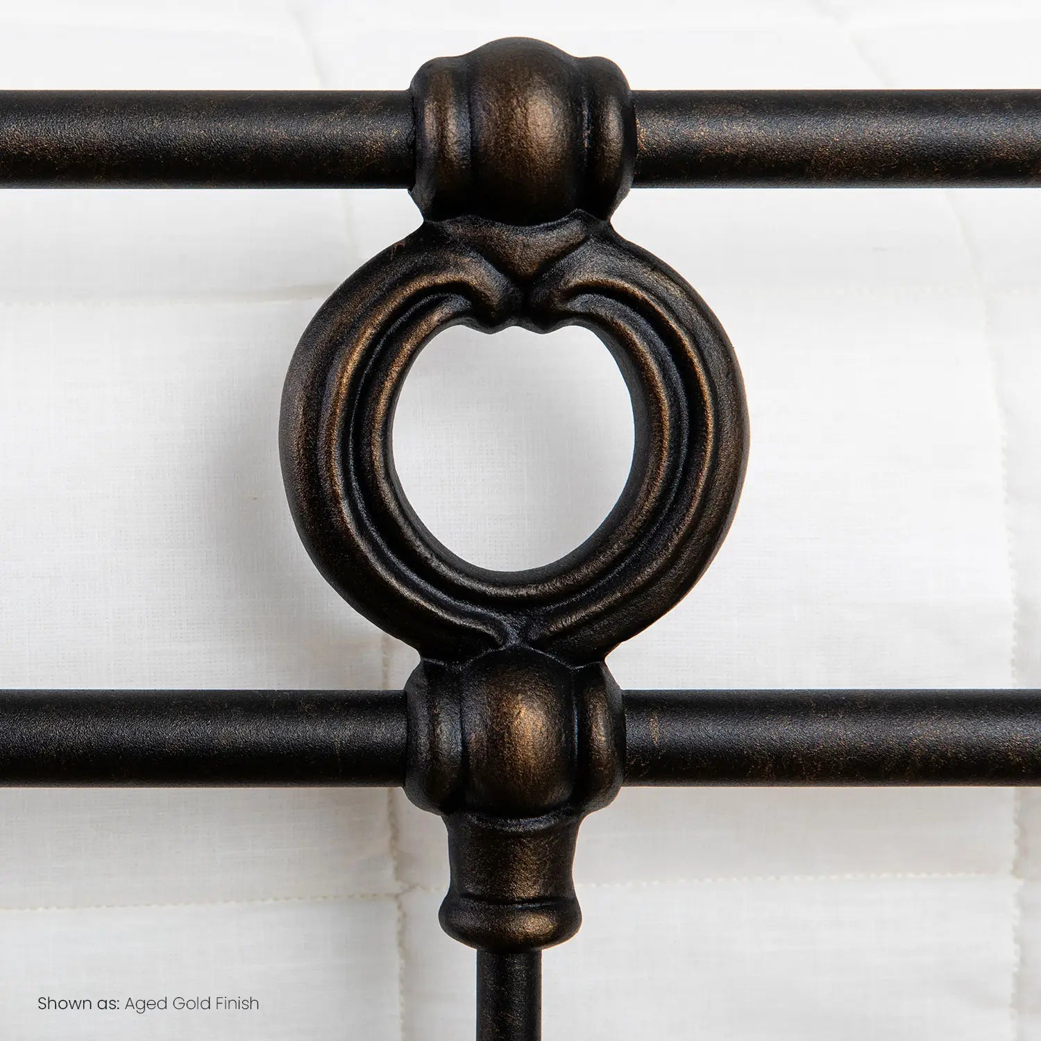 Latif 1054 queen CBMPF AgedGold finish closeup