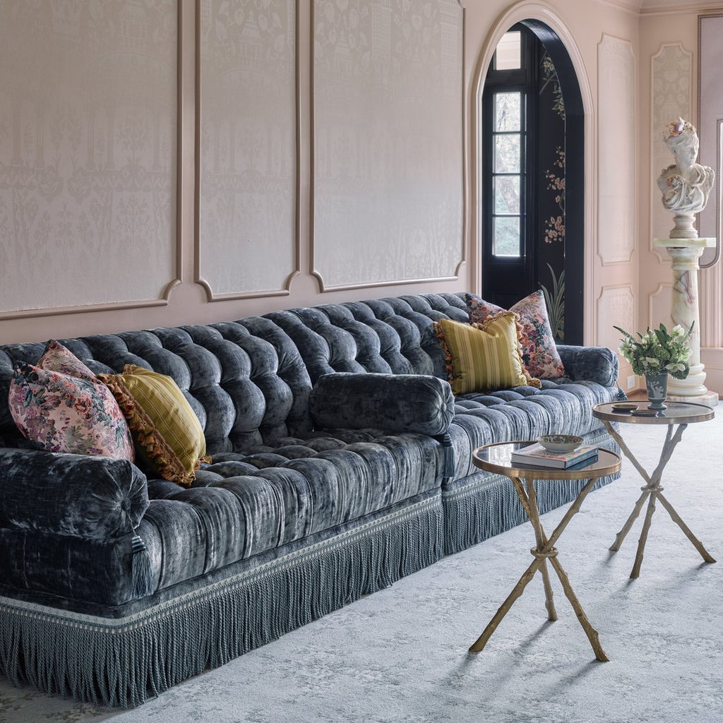 Linda Sofa sq..jpg