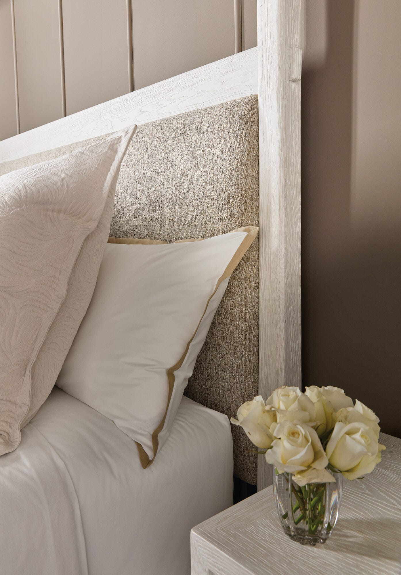 Margaritaville Poster Beds