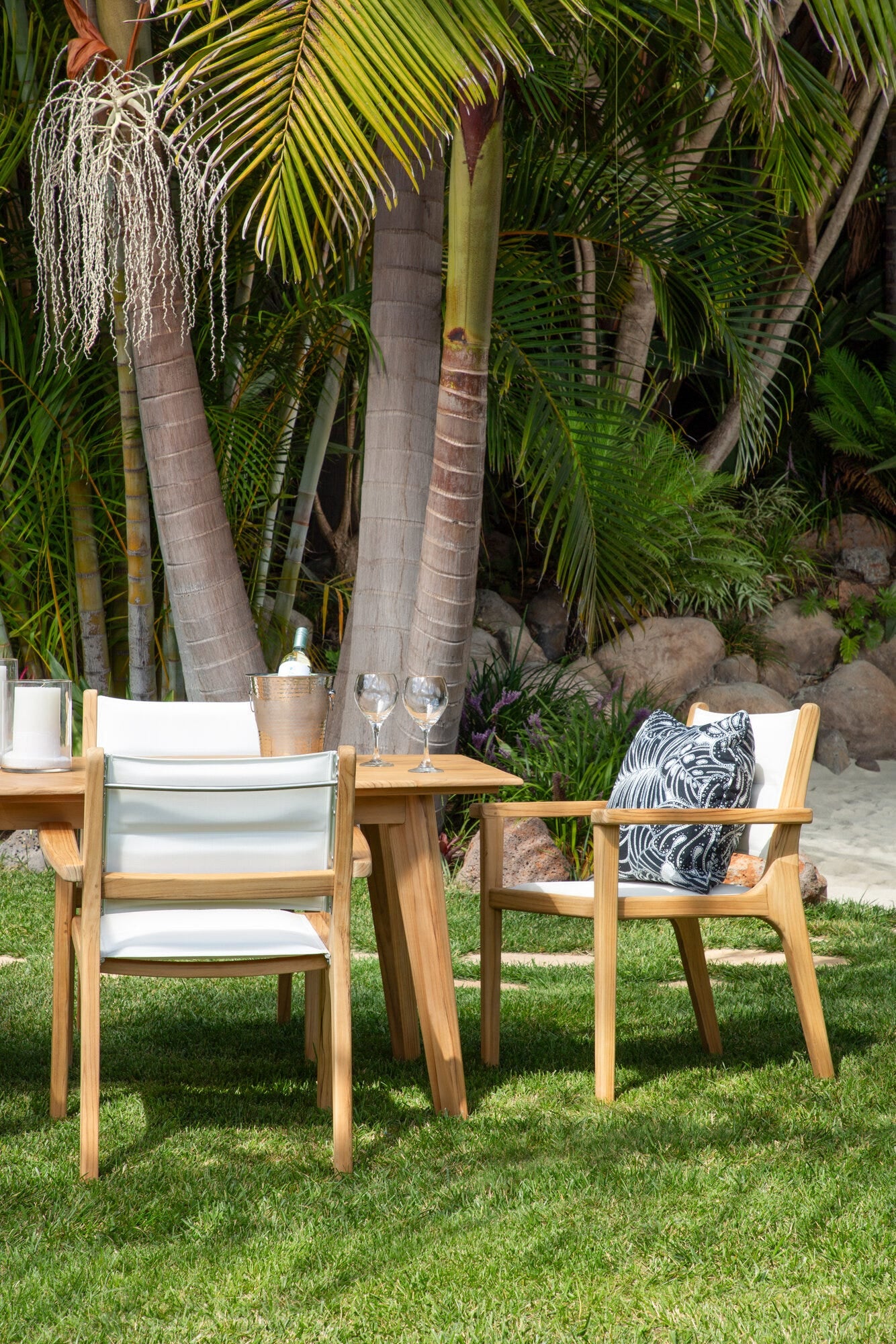Margaritaville Harbor Dining Chair