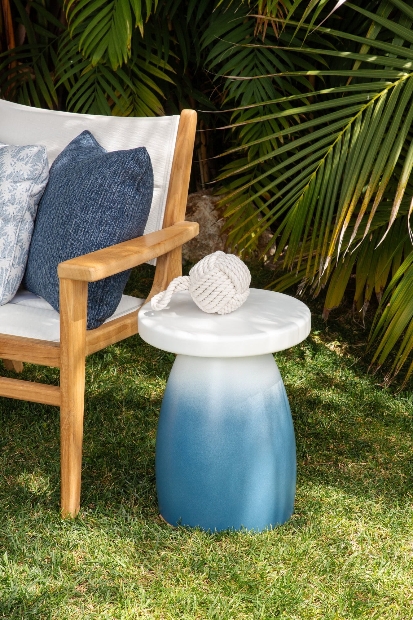 Margaritaville Ocean End Table