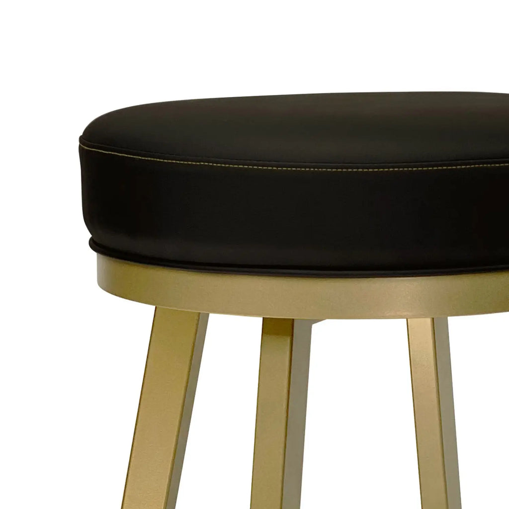 Miramar B521H26BS Opaque Gold finish with Dillon Black vinyl close-up